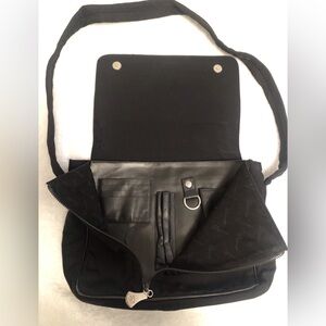 Unisex Messenger Bag Structured Sleek Onyx Vegan Leather Multi-Pocket Satchel